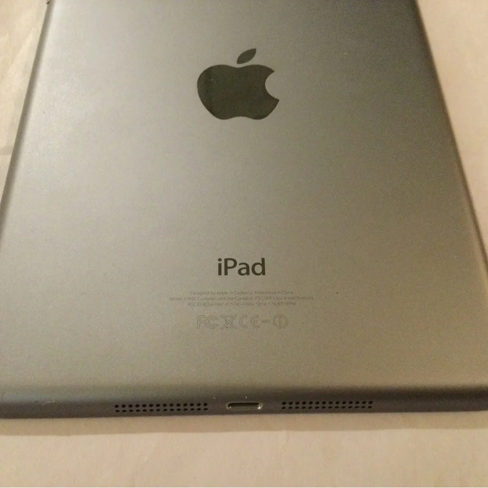 Apple IPad Mini 1 Space Grey 16GB 7.9 in